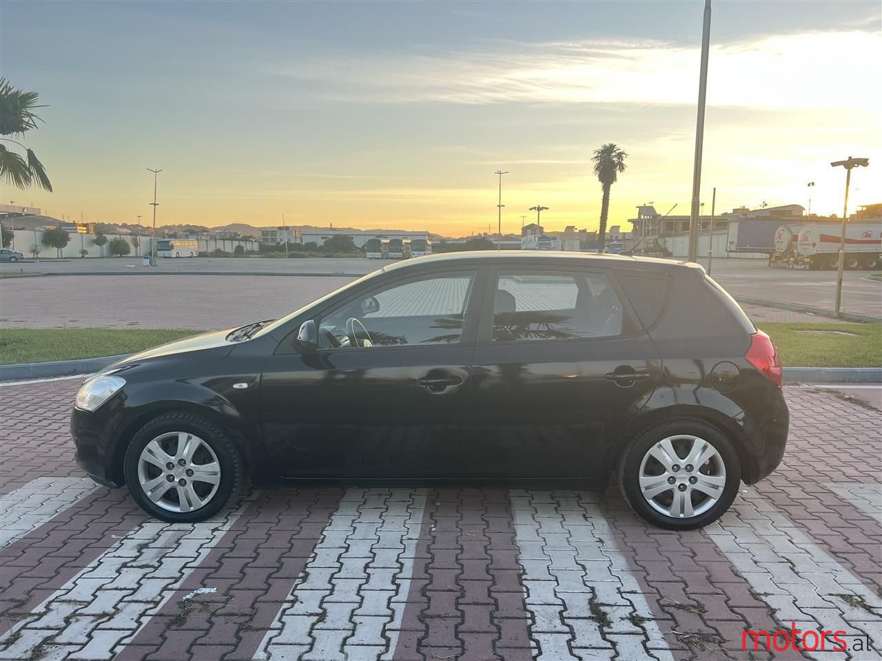 2009' Kia Ceed photo #3