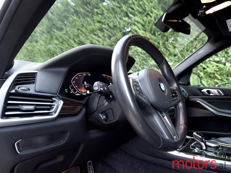 2019' BMW X5 photo #3