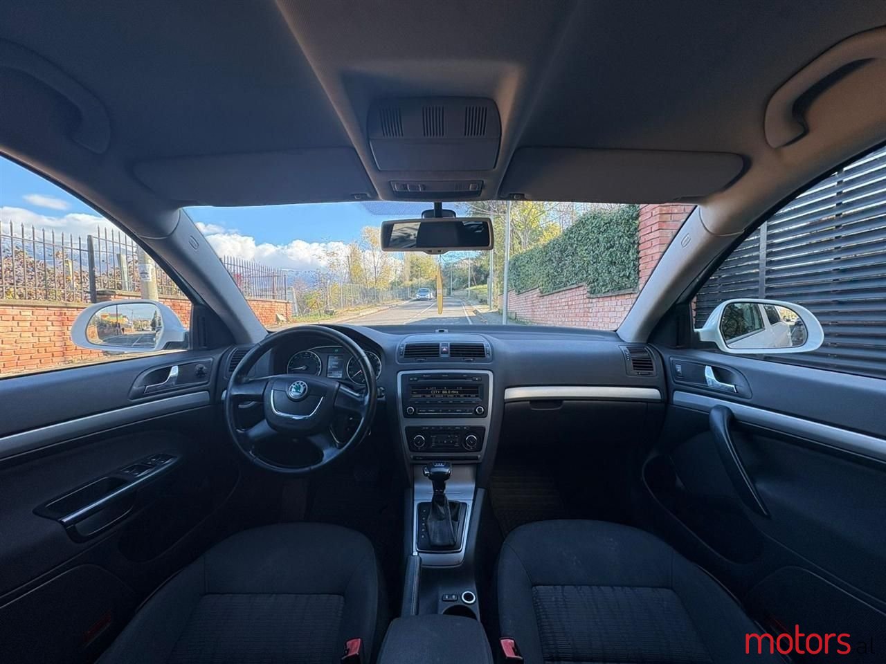 2011' Skoda Octavia photo #5