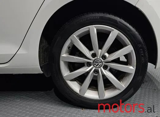 2014' Volkswagen Golf photo #4