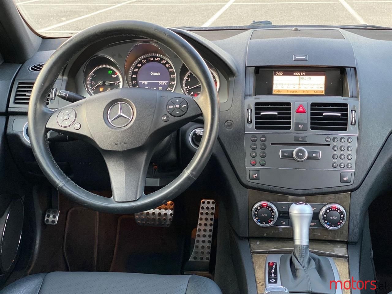 2010' Mercedes-Benz C 250 photo #6