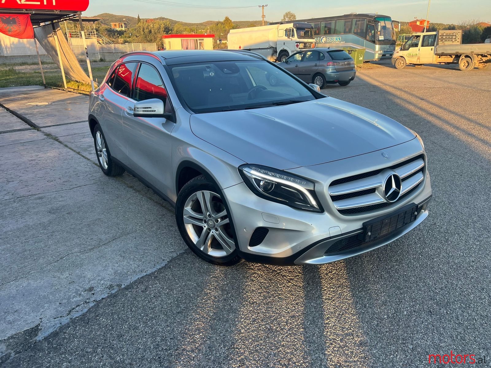 2016' Mercedes-Benz GLA 220 photo #1