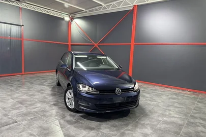 2014' Volkswagen Golf