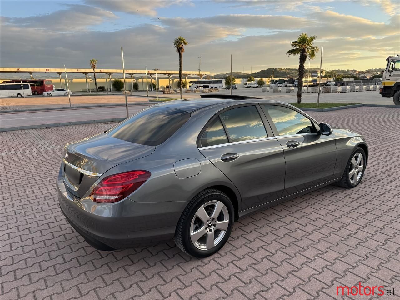 2018' Mercedes-Benz C 200 photo #4