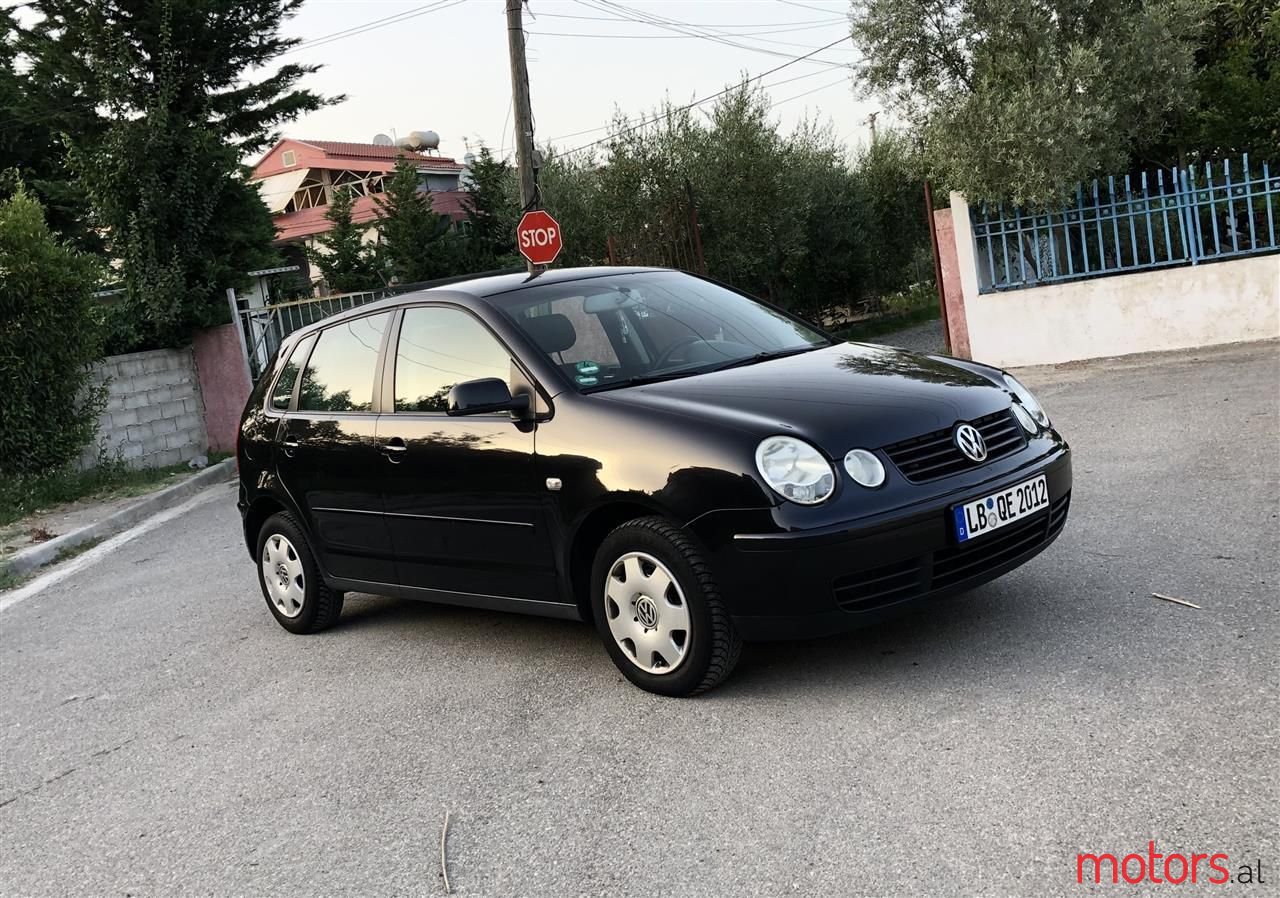 2004' Volkswagen Polo photo #1