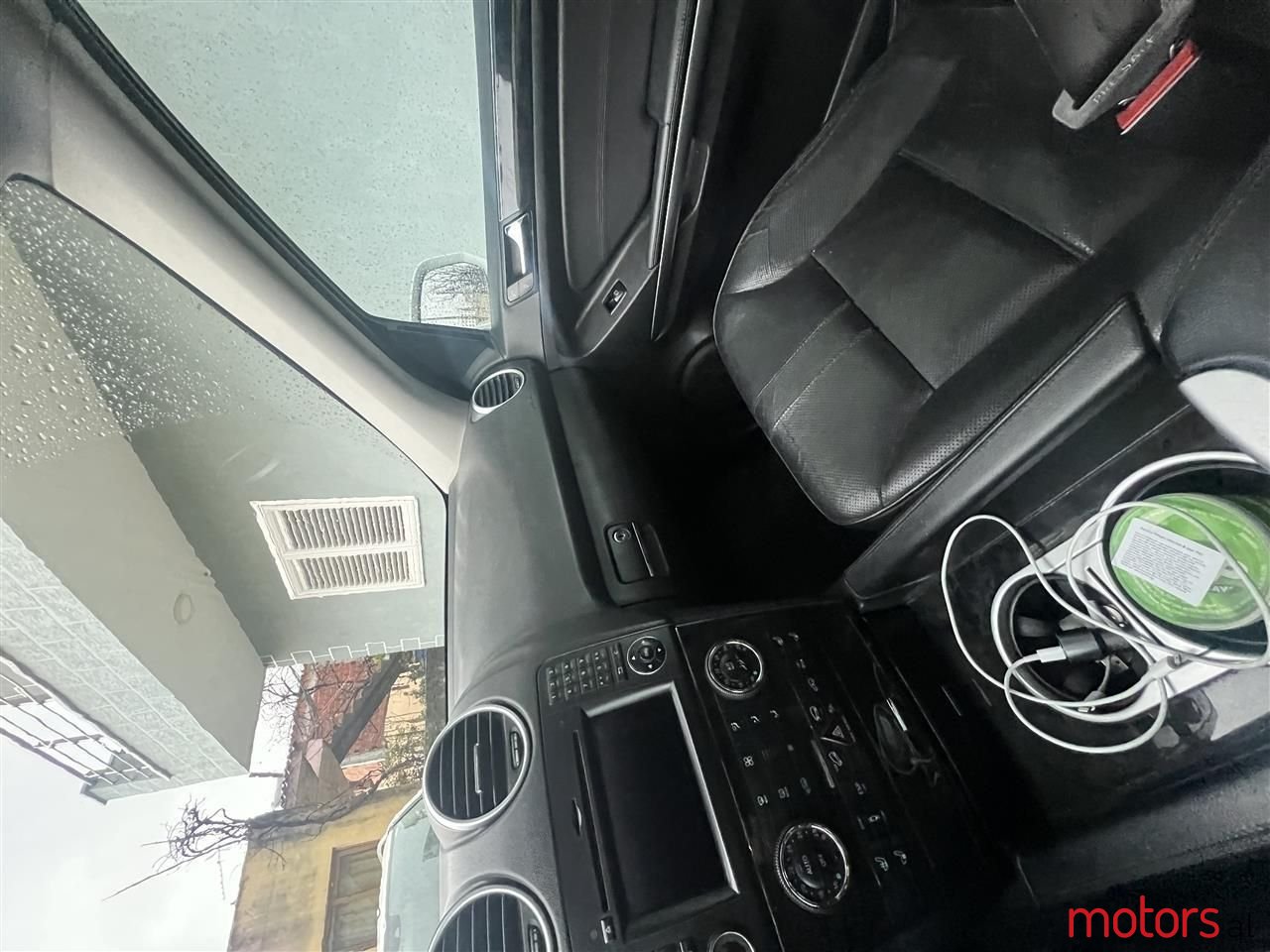 2011' Mercedes-Benz ML 350 photo #4