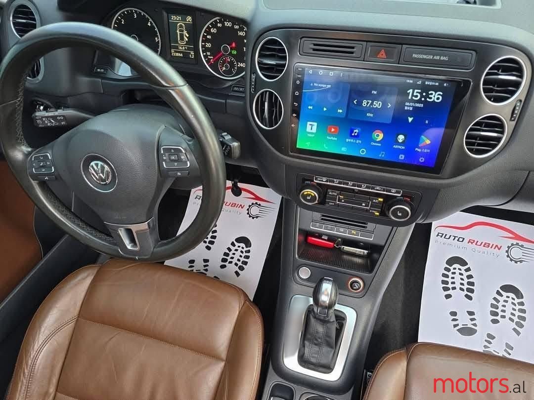2013' Volkswagen Tiguan photo #3