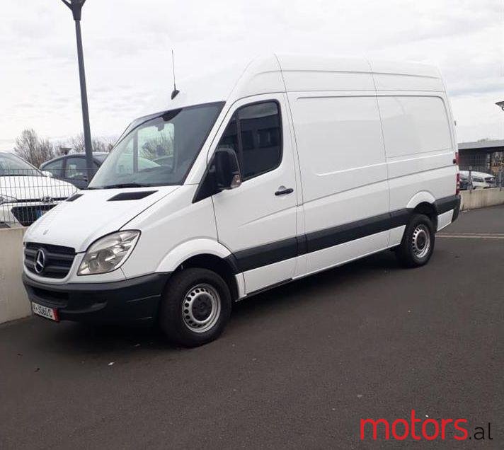 2008' Mercedes-Benz Furgon photo #2
