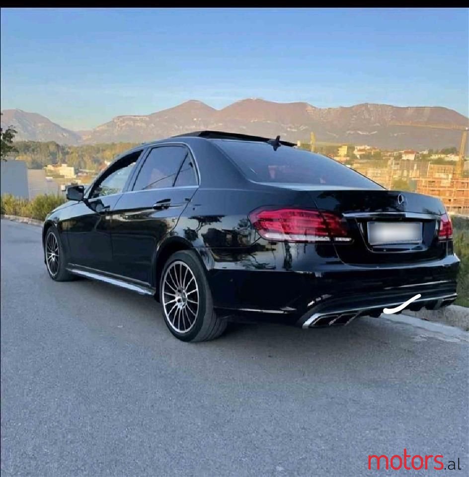 2015' Mercedes-Benz E 250 photo #3