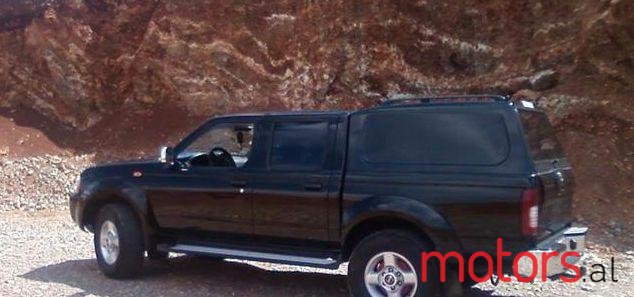 2003' Nissan Navara photo #4