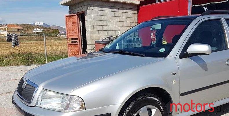 2004' Skoda Octavia photo #1
