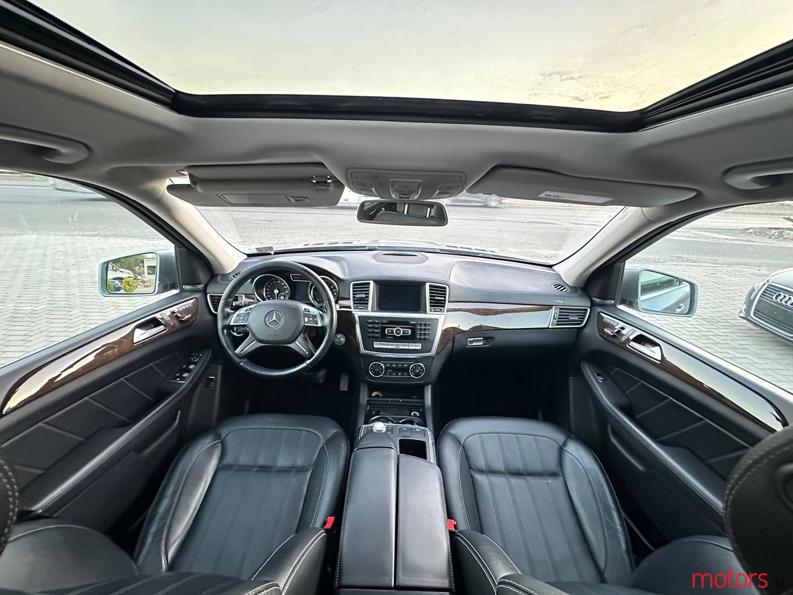 2015' Mercedes-Benz GL 350 photo #5