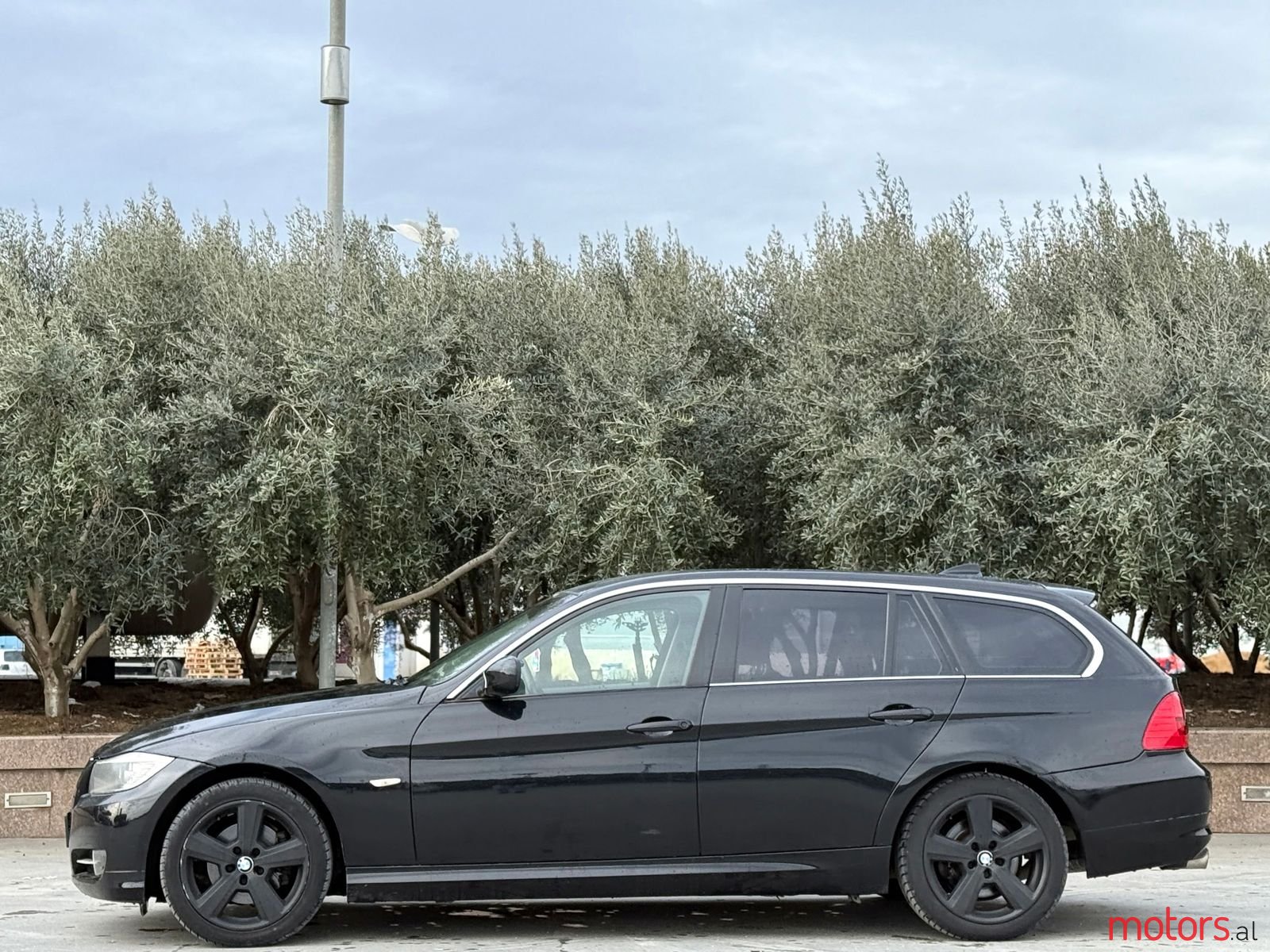 2012' BMW 320 photo #5