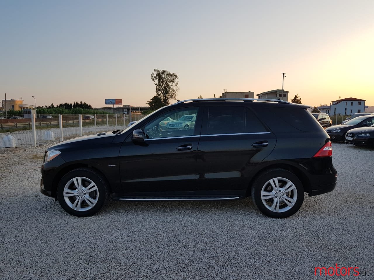 2012' Mercedes-Benz ML-Class photo #7