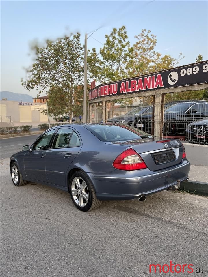 2007' Mercedes-Benz E 280 photo #3