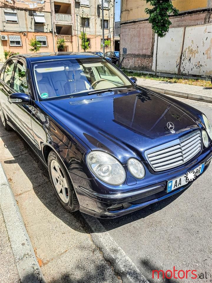 2002' Mercedes-Benz 270 photo #1