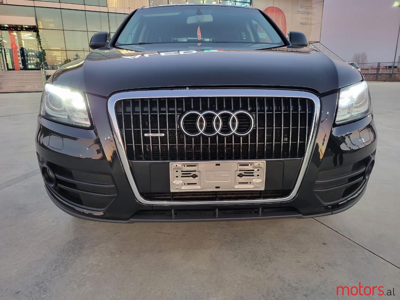 2010' Audi Q5 photo #3