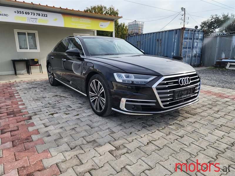 2018' Audi A8 photo #5