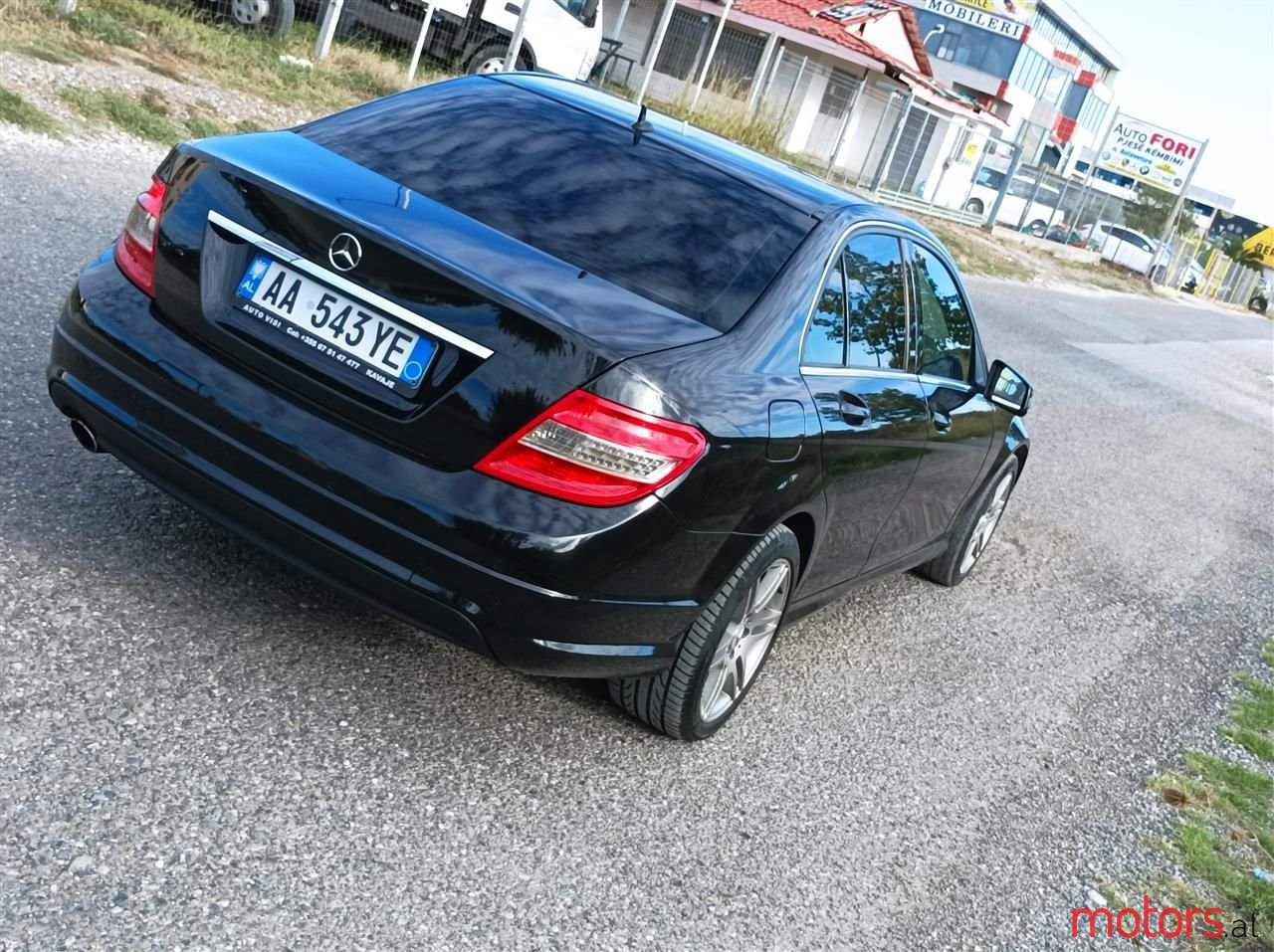 2010' Mercedes-Benz 220 photo #5