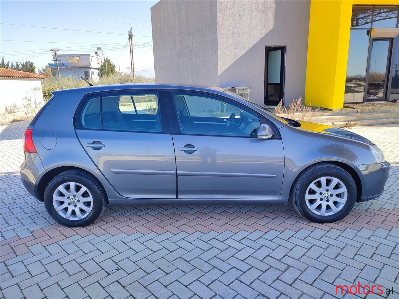 2007' Volkswagen Golf photo #6