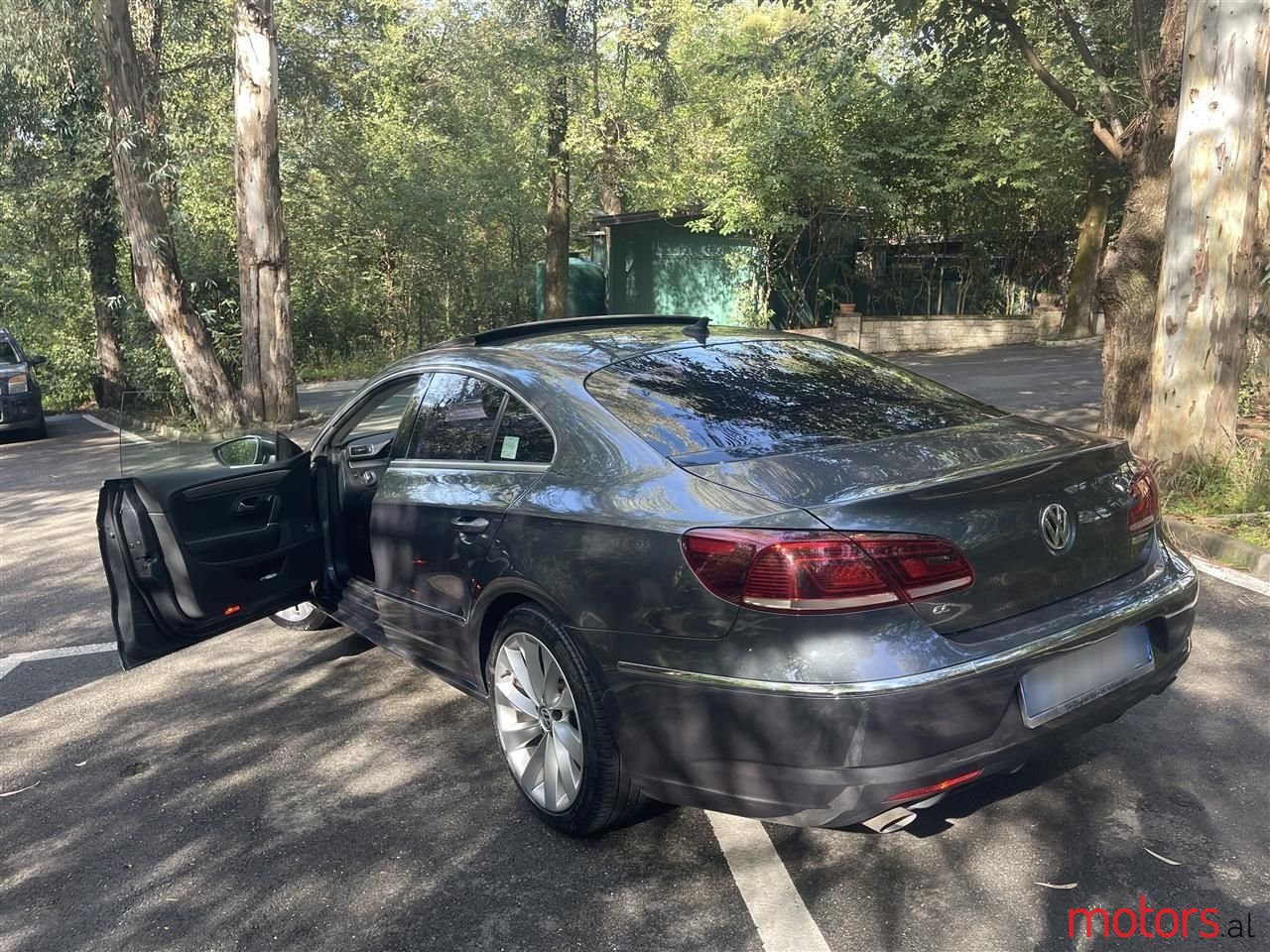 2013' Volkswagen Passat photo #2