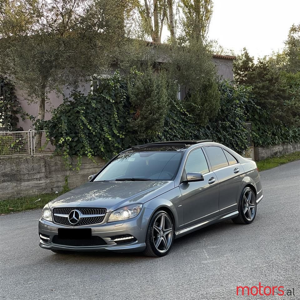 2008' Mercedes-Benz C 220 photo #1