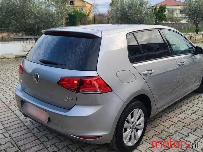 2014' Volkswagen Golf photo #3