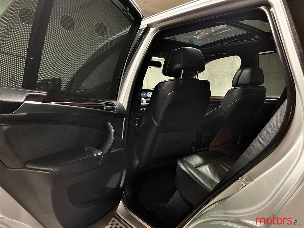 2010' BMW X5 photo #3