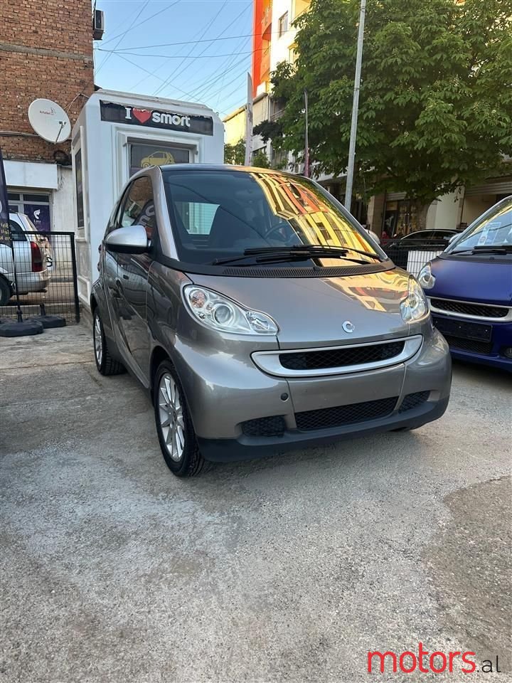 2009' Smart Fortwo photo #1