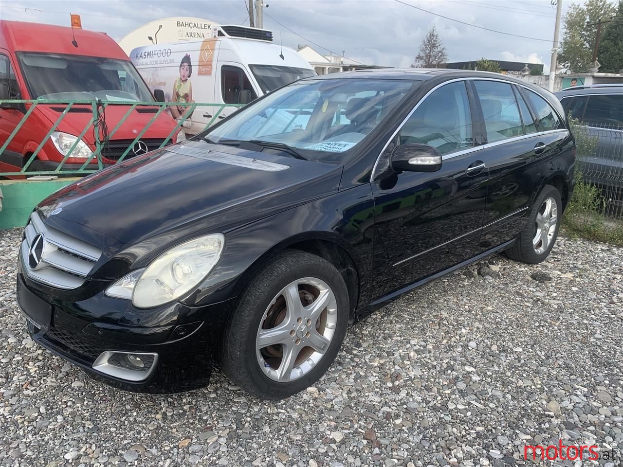 2007' Mercedes-Benz R 300 photo #2