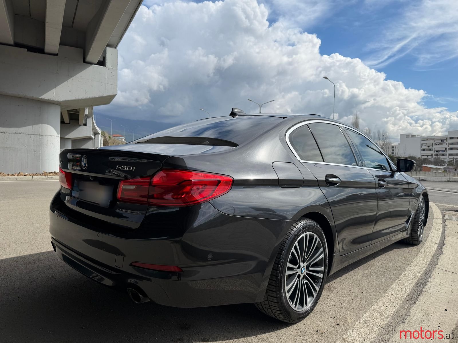 2018' BMW 520 photo #1