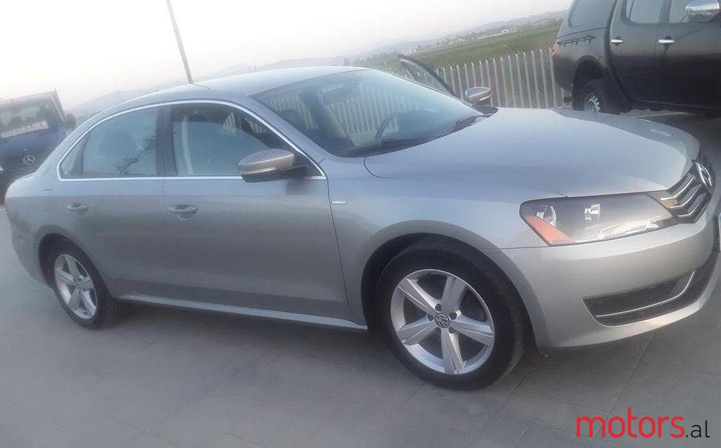 2014' Volkswagen Passat photo #1