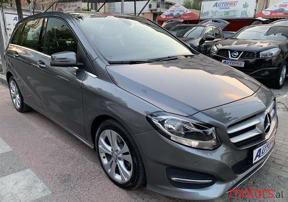 2016' Mercedes-Benz B 200 photo #1