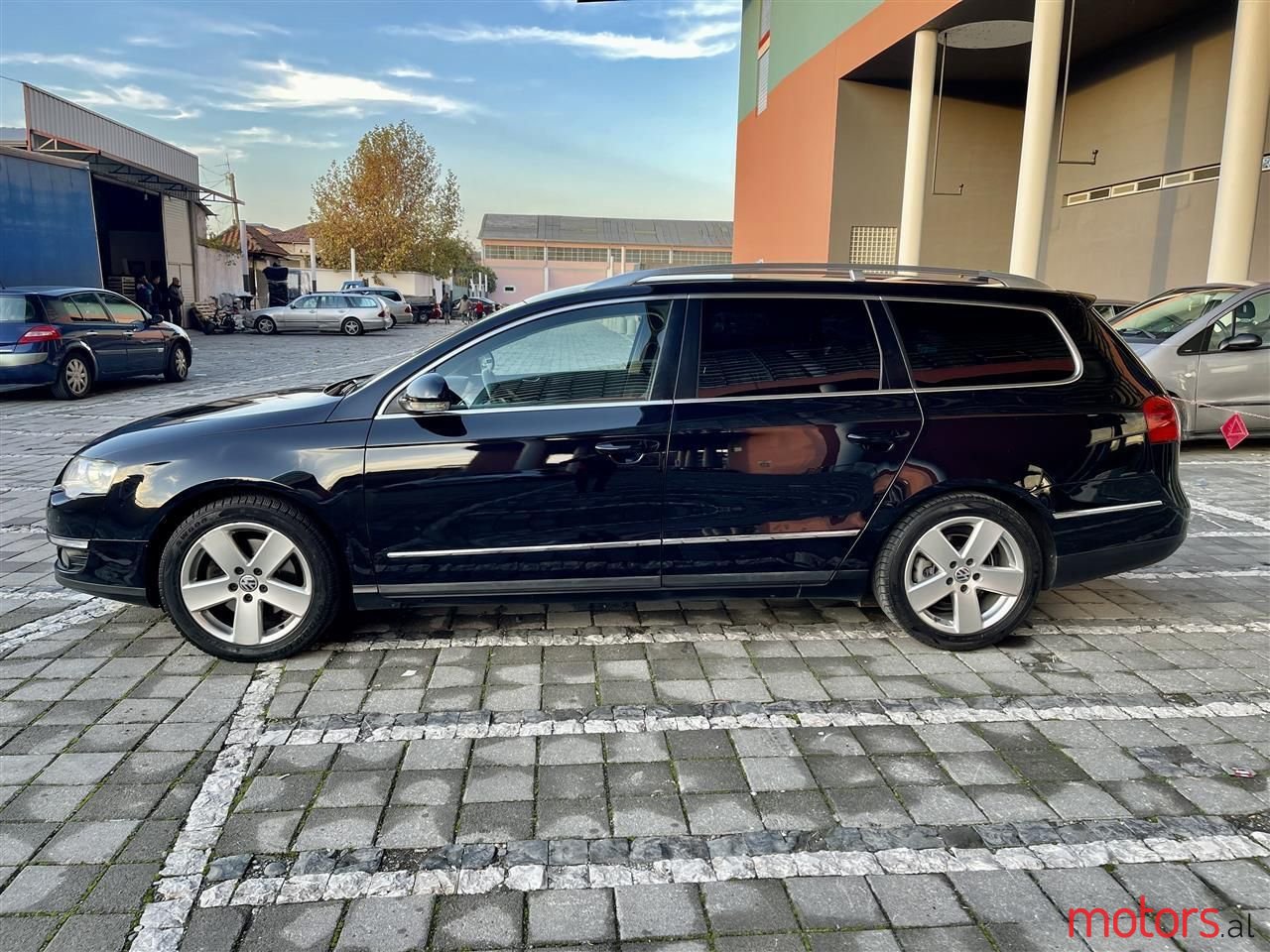 2007' Volkswagen Passat photo #2