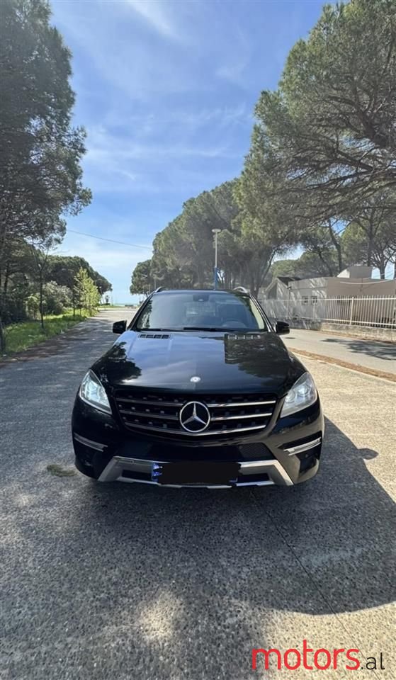 2012' Mercedes-Benz ML 350 photo #1