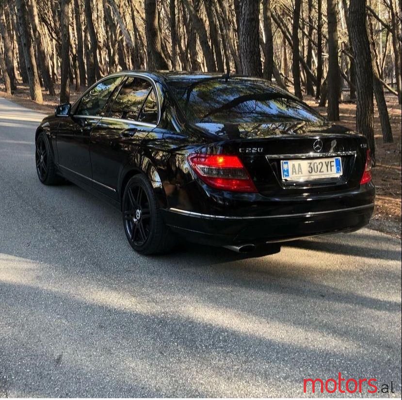 2009' Mercedes-Benz C 220 photo #2