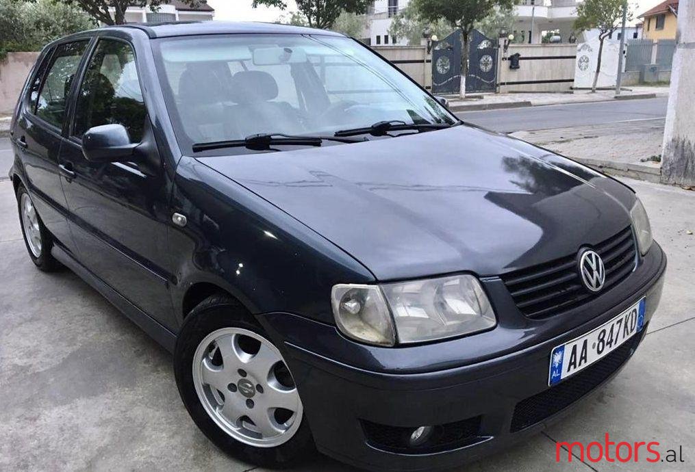 2001' Volkswagen Polo photo #1