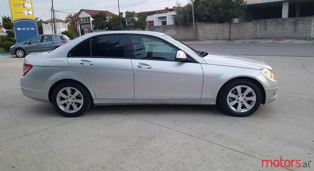 2008' Mercedes-Benz C 220 photo #1