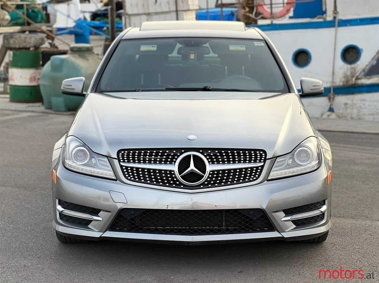 2012' Mercedes-Benz C 300 photo #1