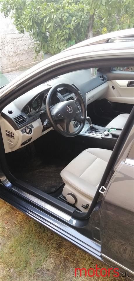 2009' Mercedes-Benz C 200 photo #4