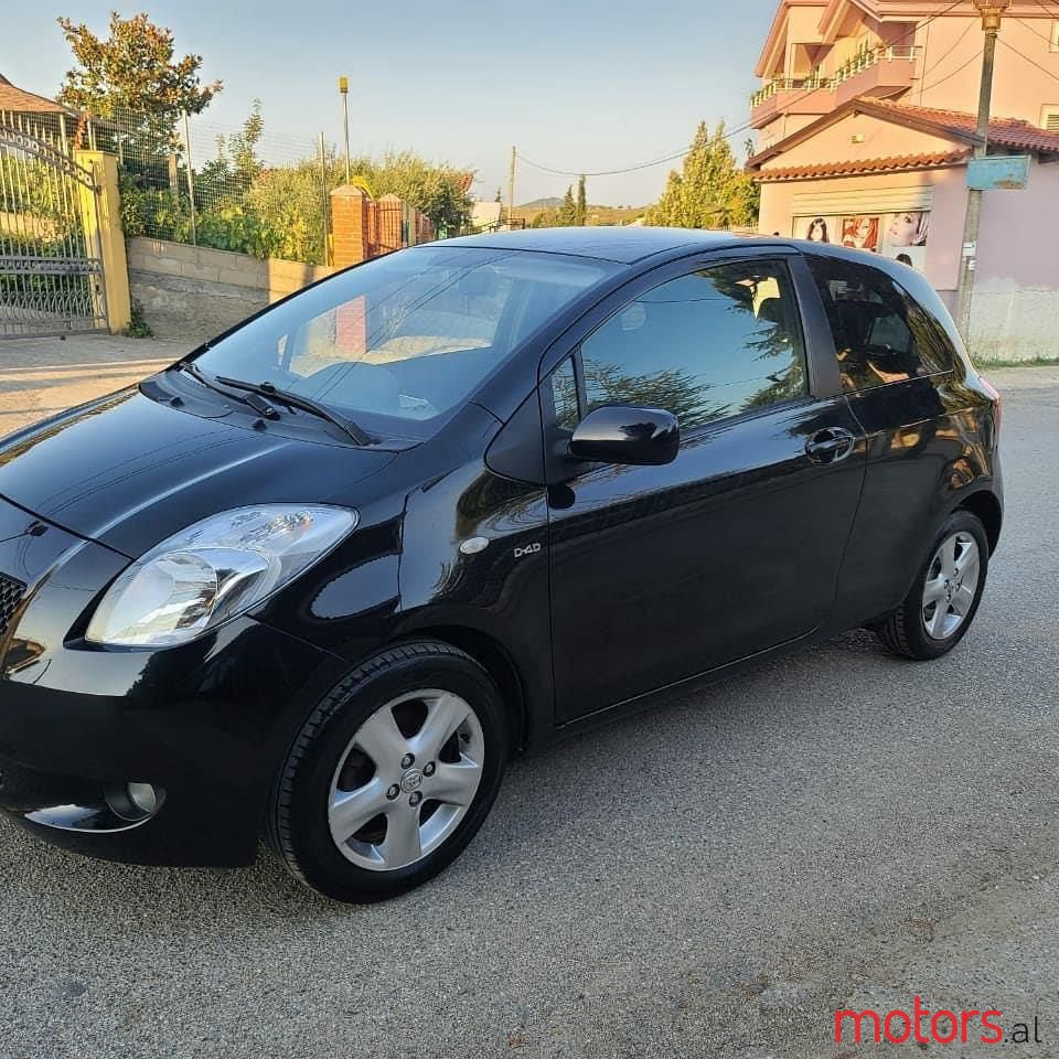 2006' Toyota Yaris photo #1