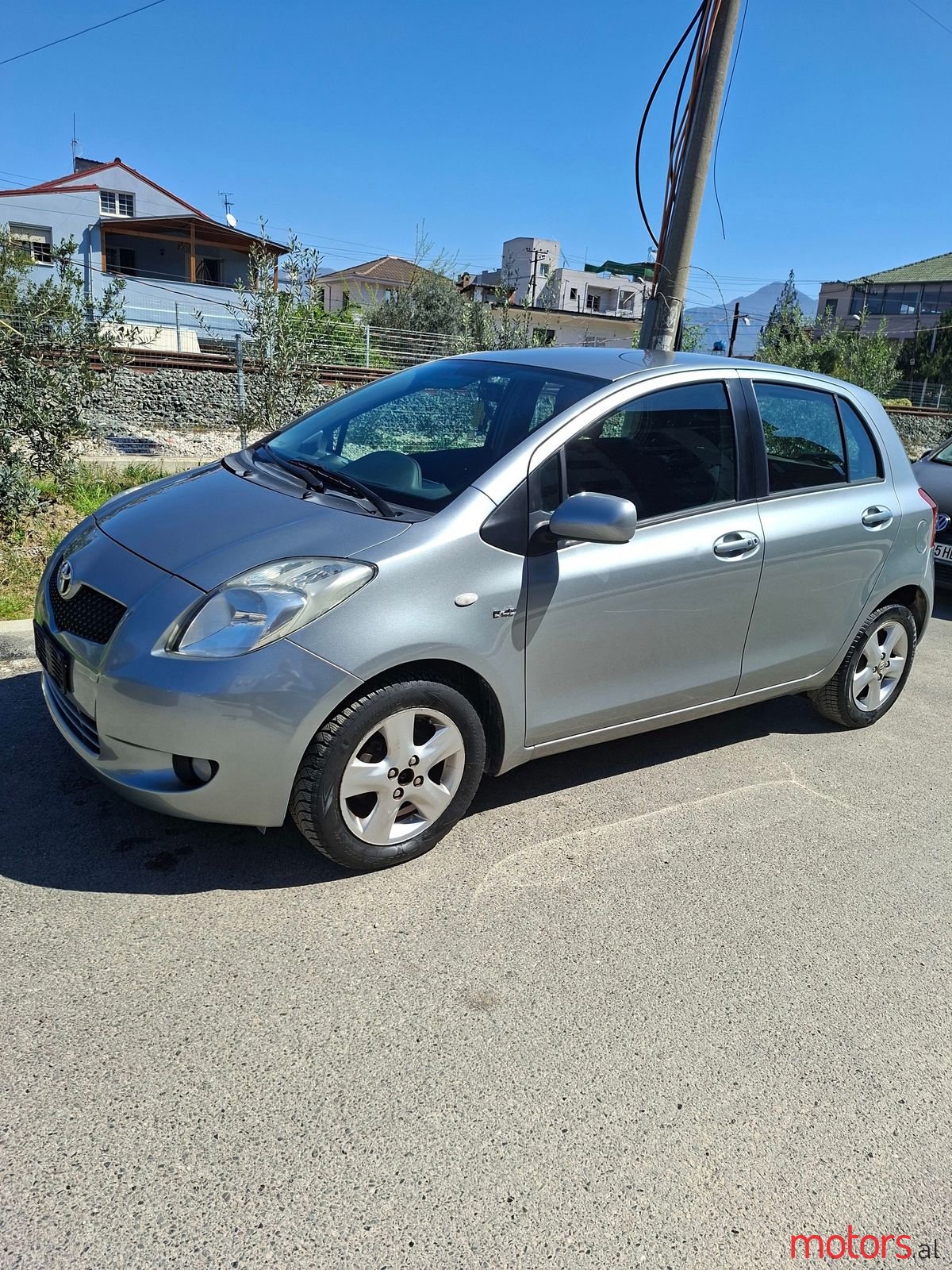 2008' Toyota Yaris photo #5