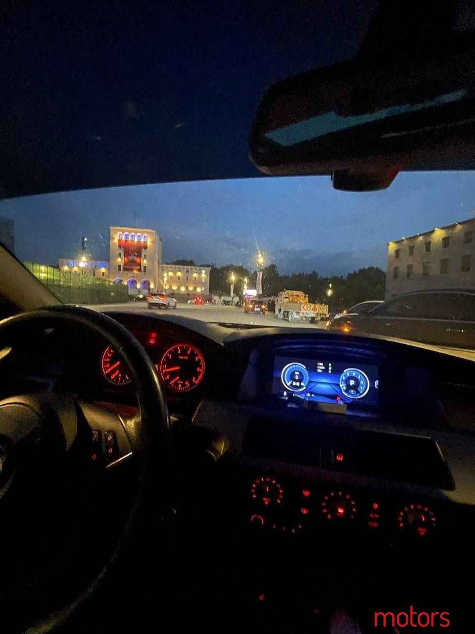 2005' BMW 523 photo #4