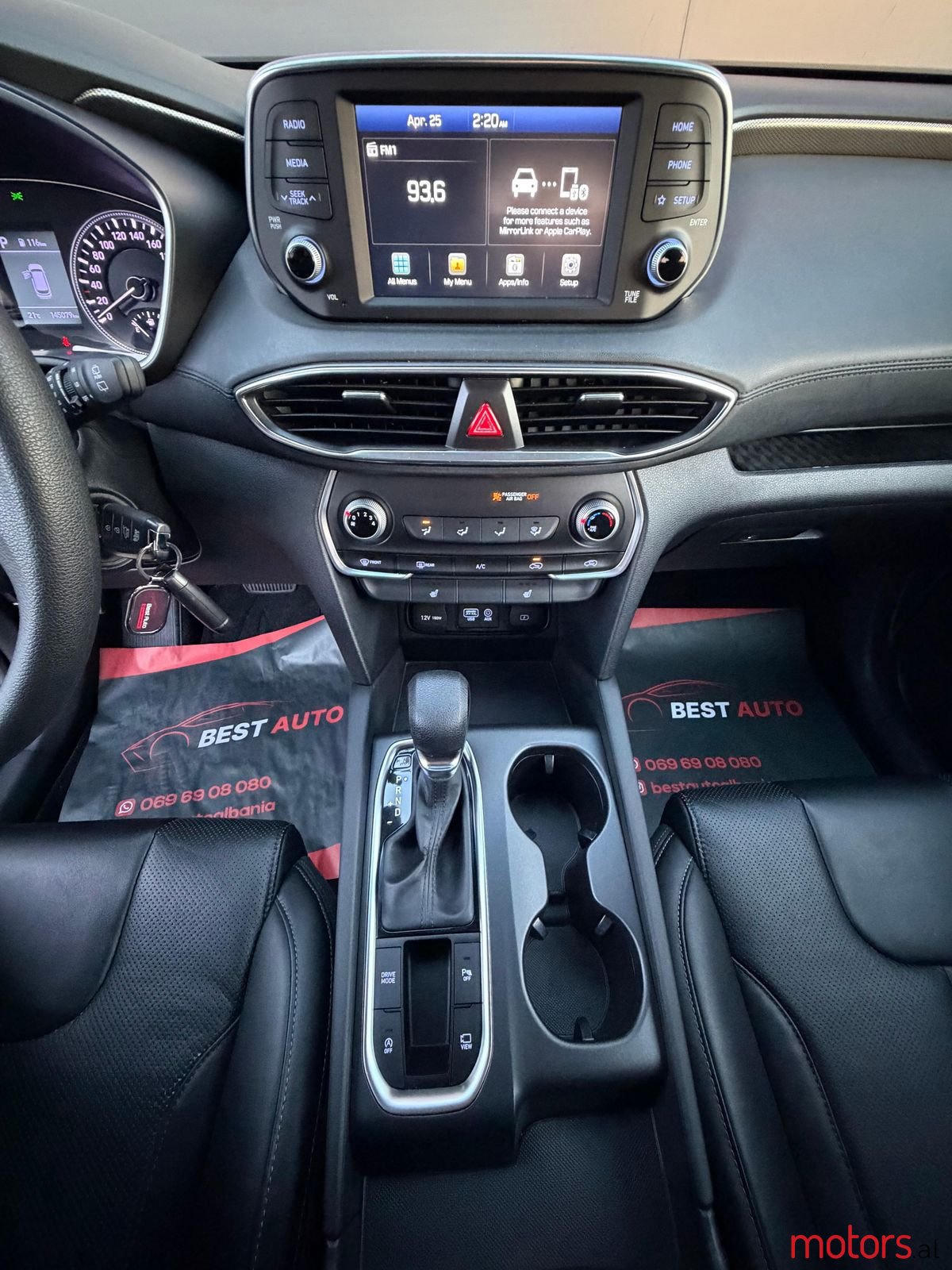 2019' Hyundai Santa Fe photo #3