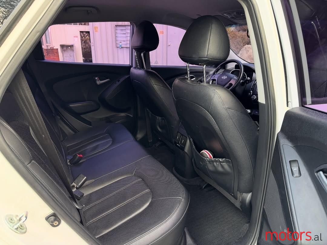 2015' Hyundai Tucson photo #6