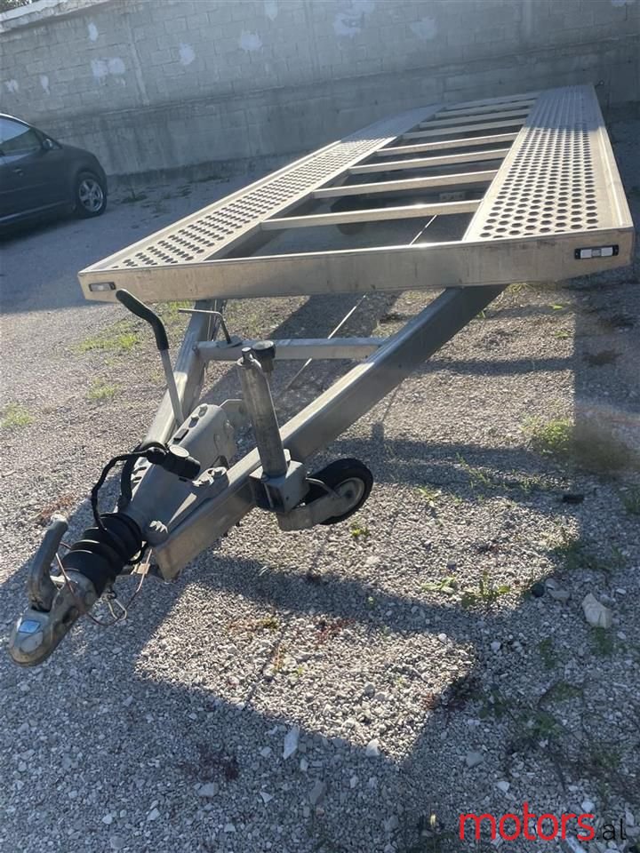 2009' Mercedes-Benz photo #2