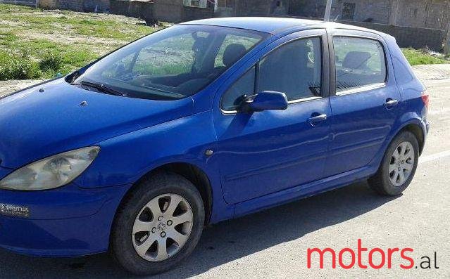 2001' Peugeot 307 photo #2