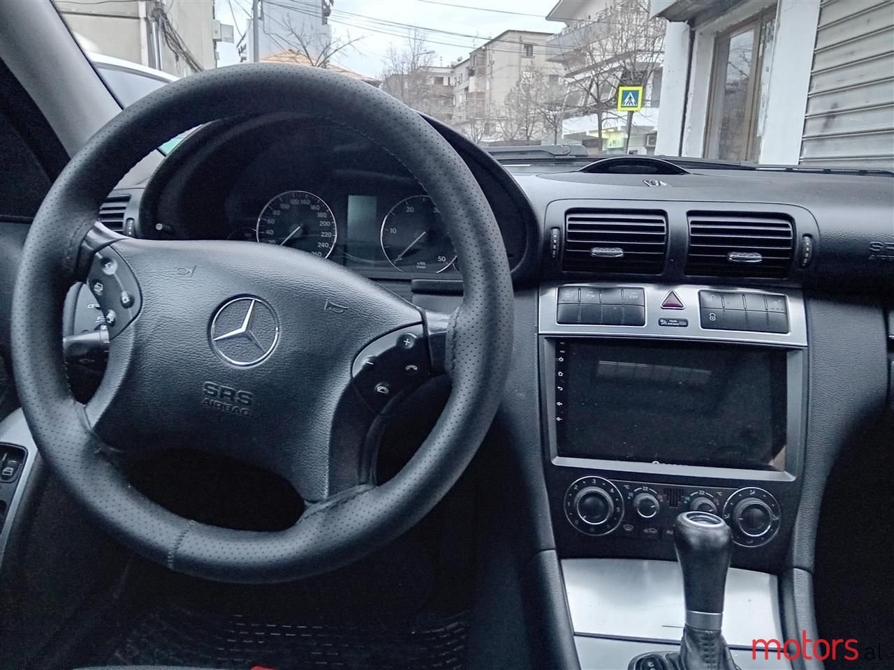 2005' Mercedes-Benz C 220 photo #2