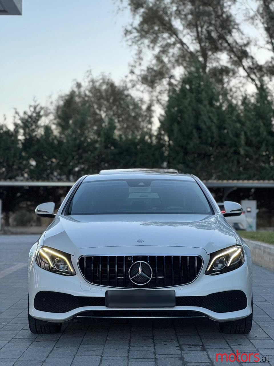 2016' Mercedes-Benz C 220 photo #2