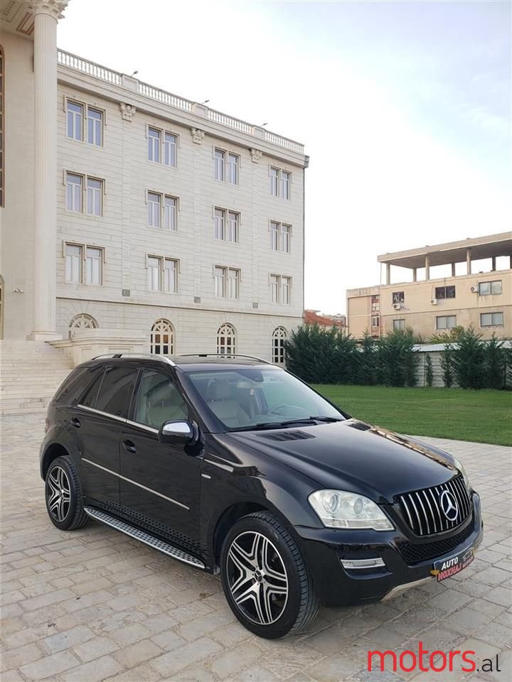 2009' Mercedes-Benz ML 280 photo #3